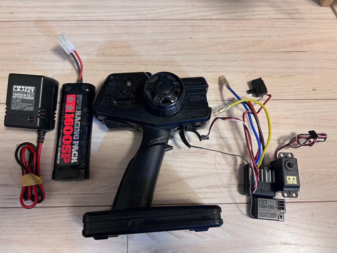 ファインスペック2.4G 電動RCドライブセット