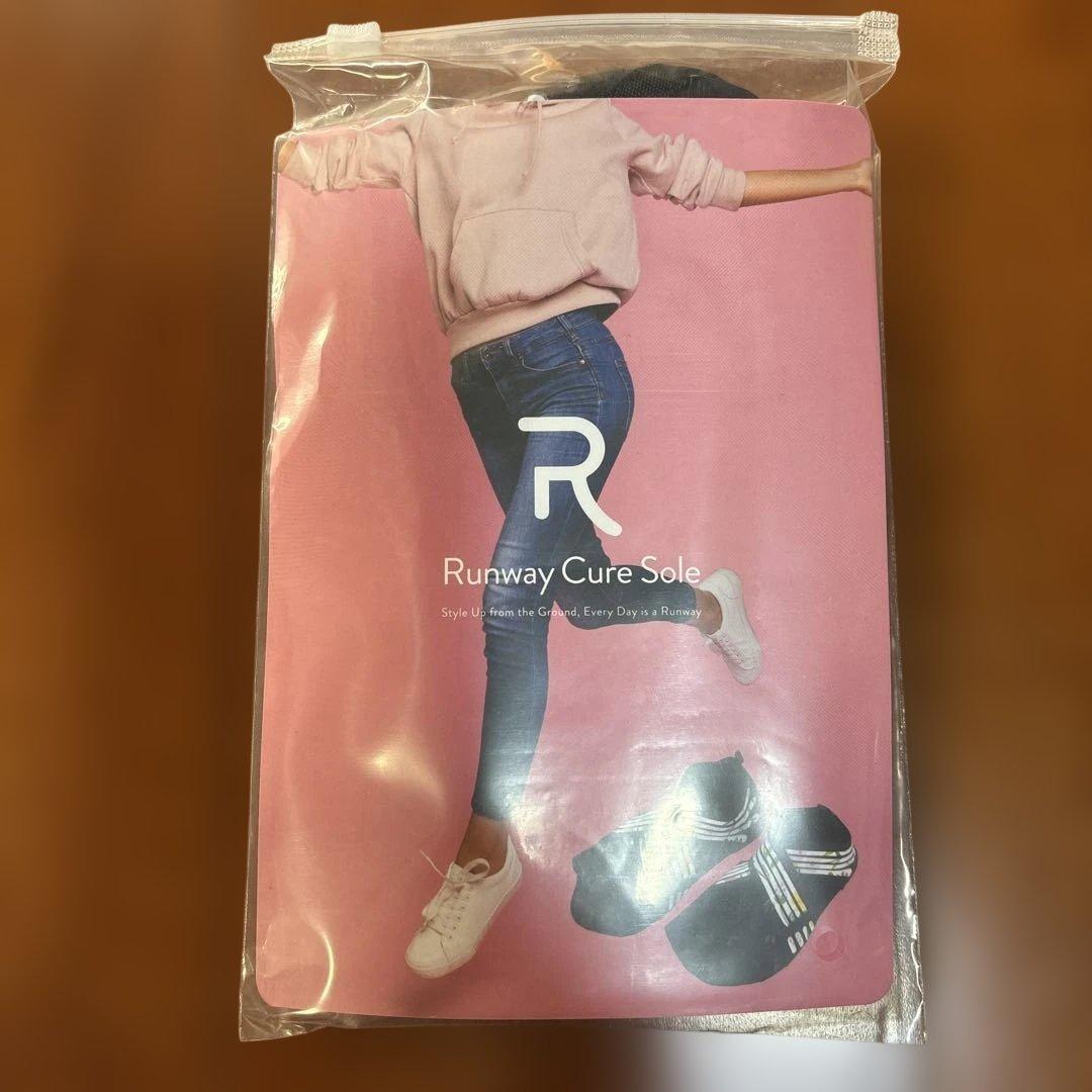 ランウェイキュアソール Runway Cure Sole Mサイズ - メルカリ