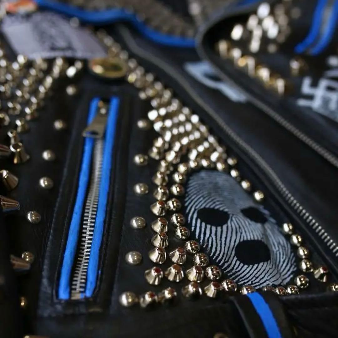 芸術 アート 鋲ジャン ダブルライダースジャケット - メルカリ