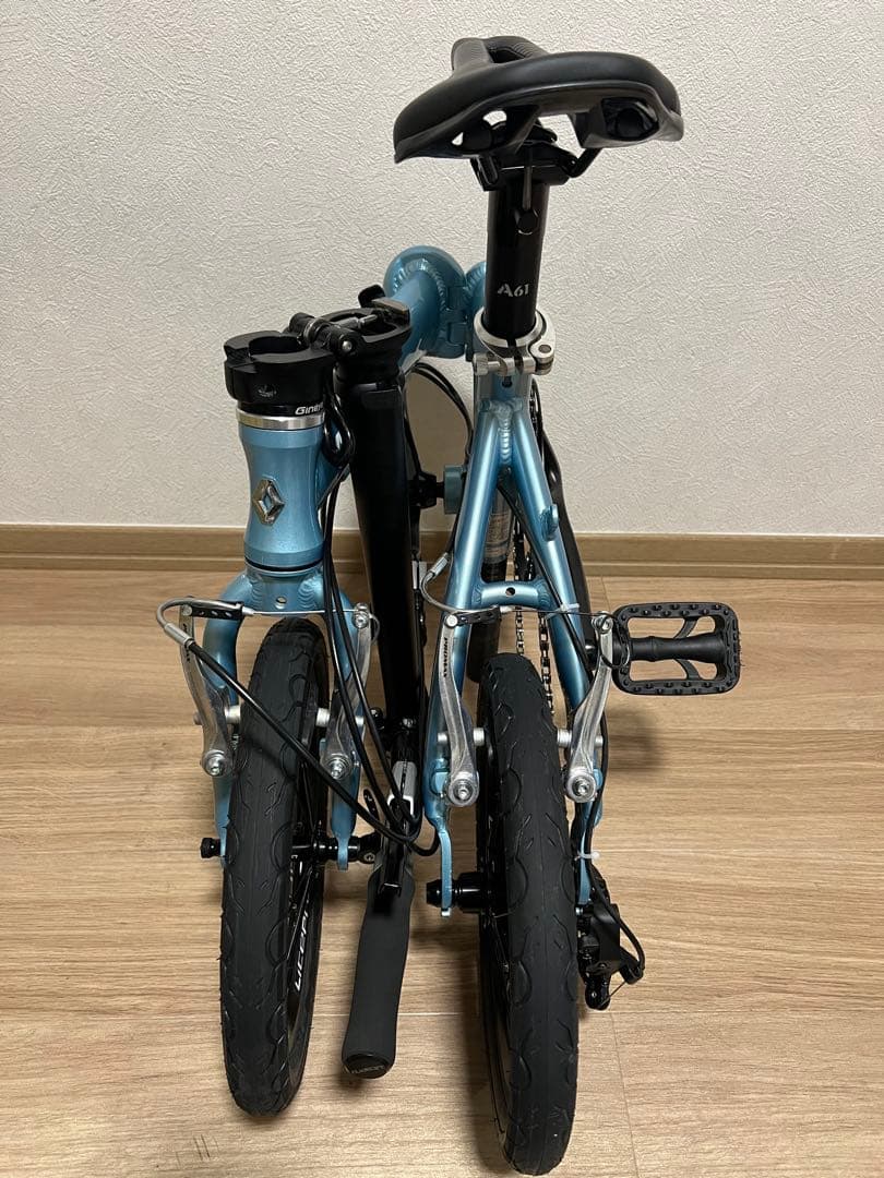 美品 三段変速14インチ折りたたみ自転車DAHON／FIAT 同型モデル - メルカリ