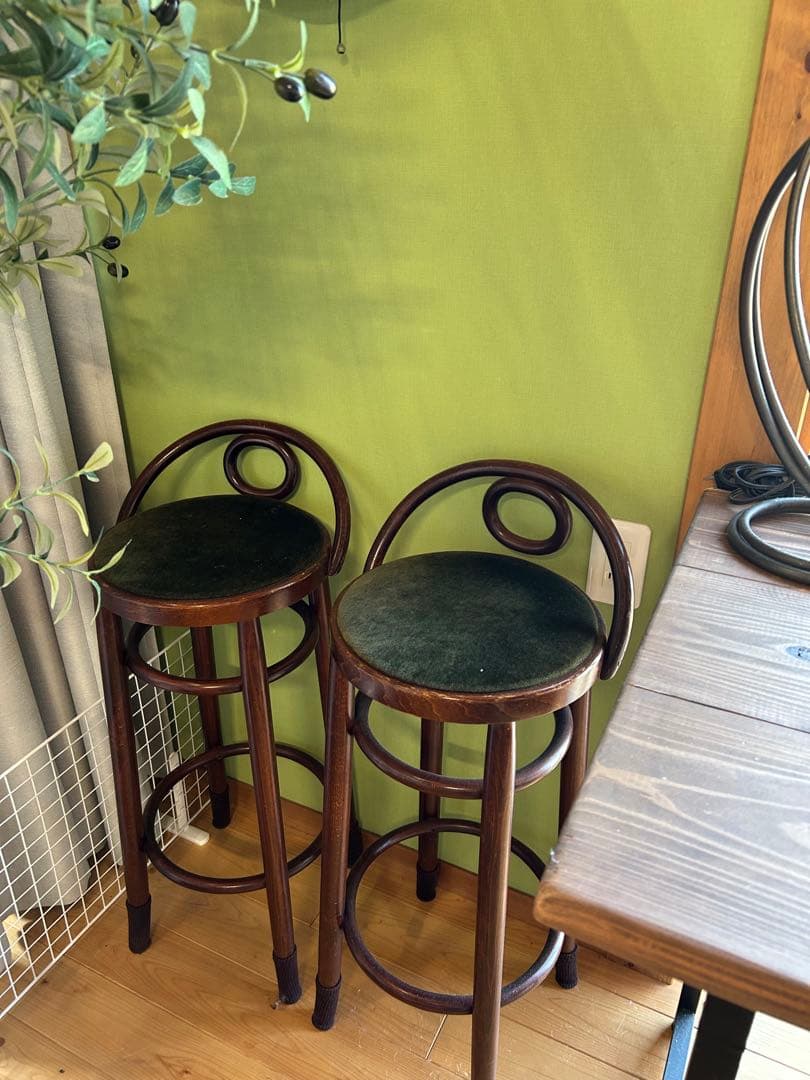 秋田木工 木製カウンターチェアモスグリーン２個セット。アンティーク No.209-U | 曲木家具専門ブランドの秋田木工