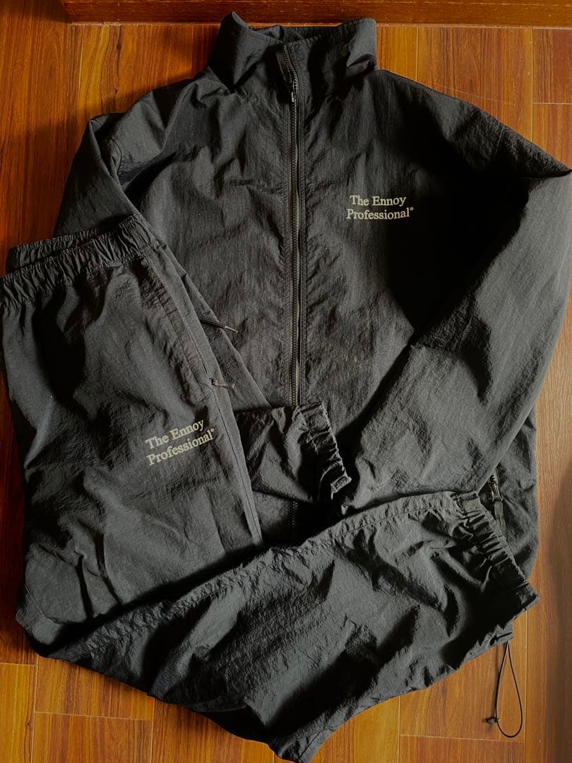 The Ennoy Professional ナイロンジャケット・パンツセット