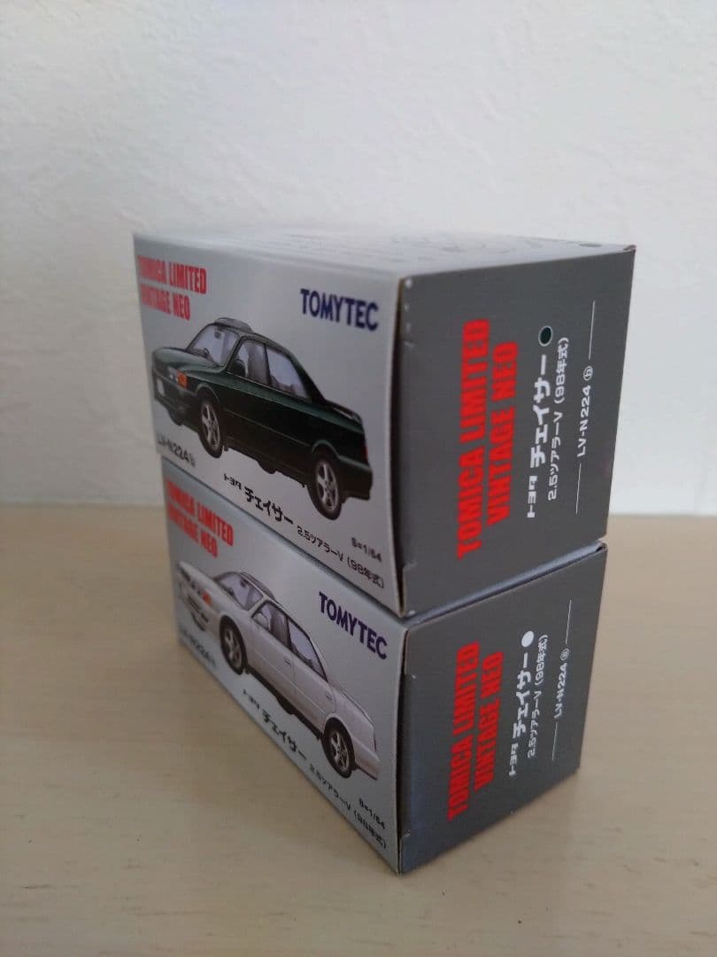 トミカリミテッドビンテージ トヨタチェイサーツアラーV 2台セット