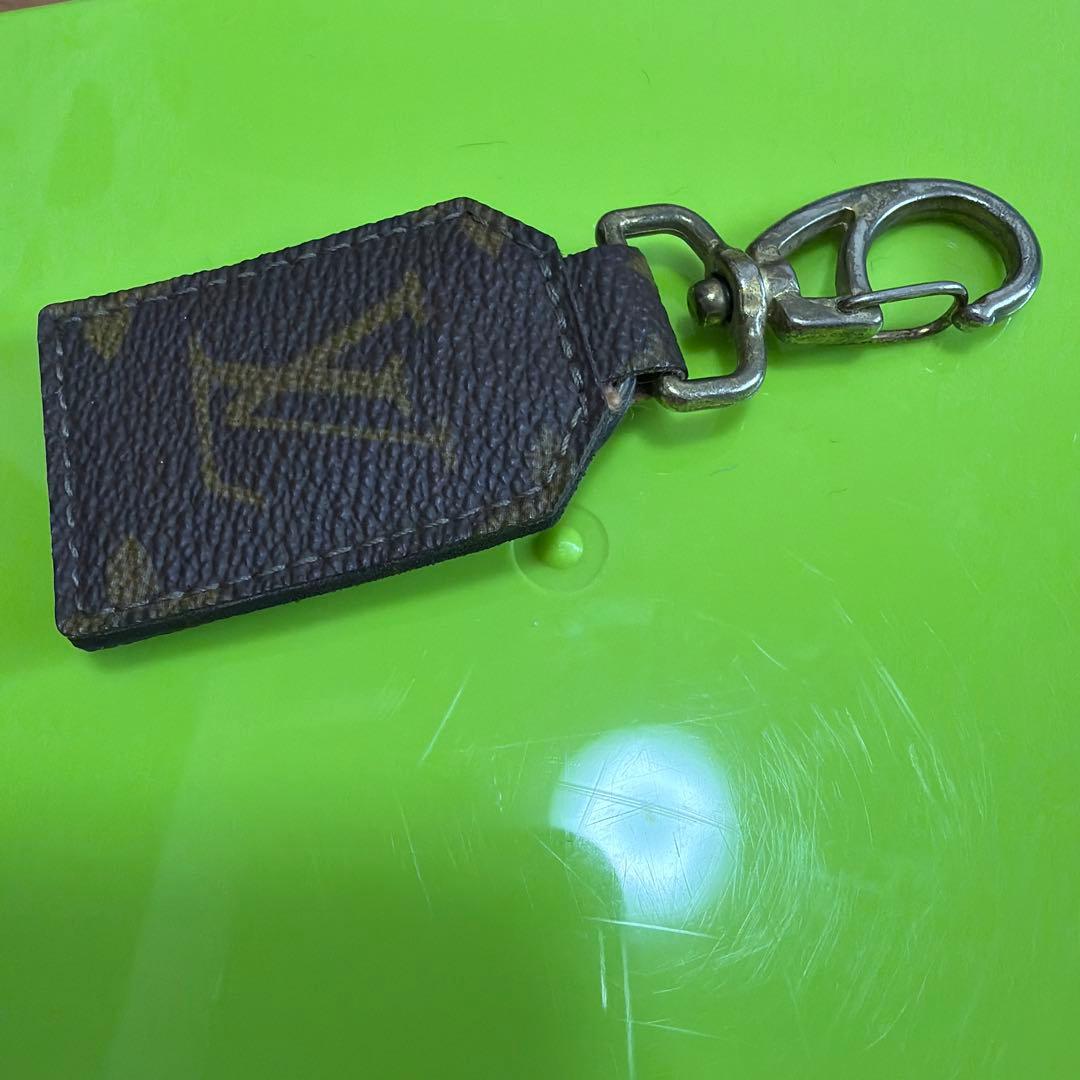 Louis Vuitton キーホルダー ブラウンレザー - メルカリ