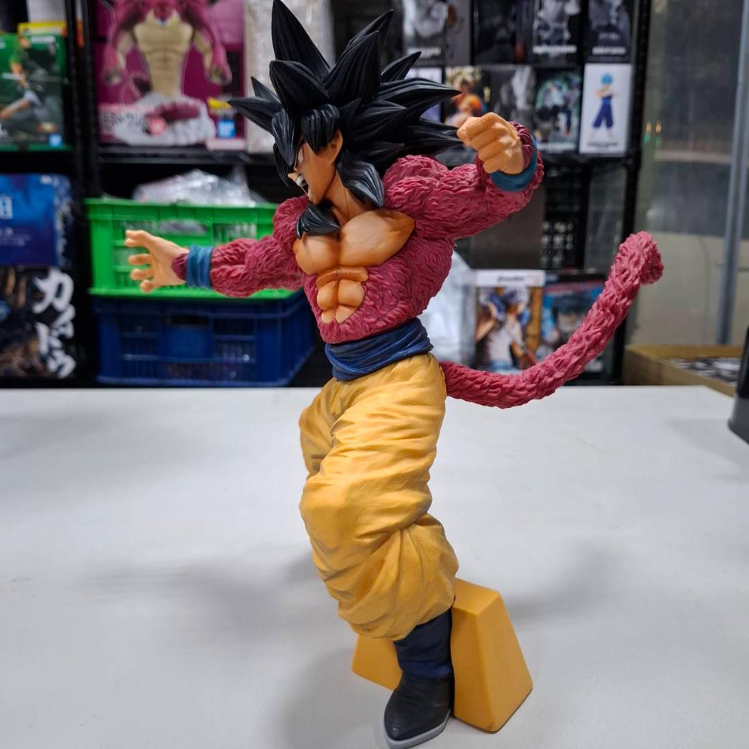 ⛄美品⛄価格高騰中~!! BWFC SMSP 超サイヤ人4 孫悟空01 0250 - メルカリ