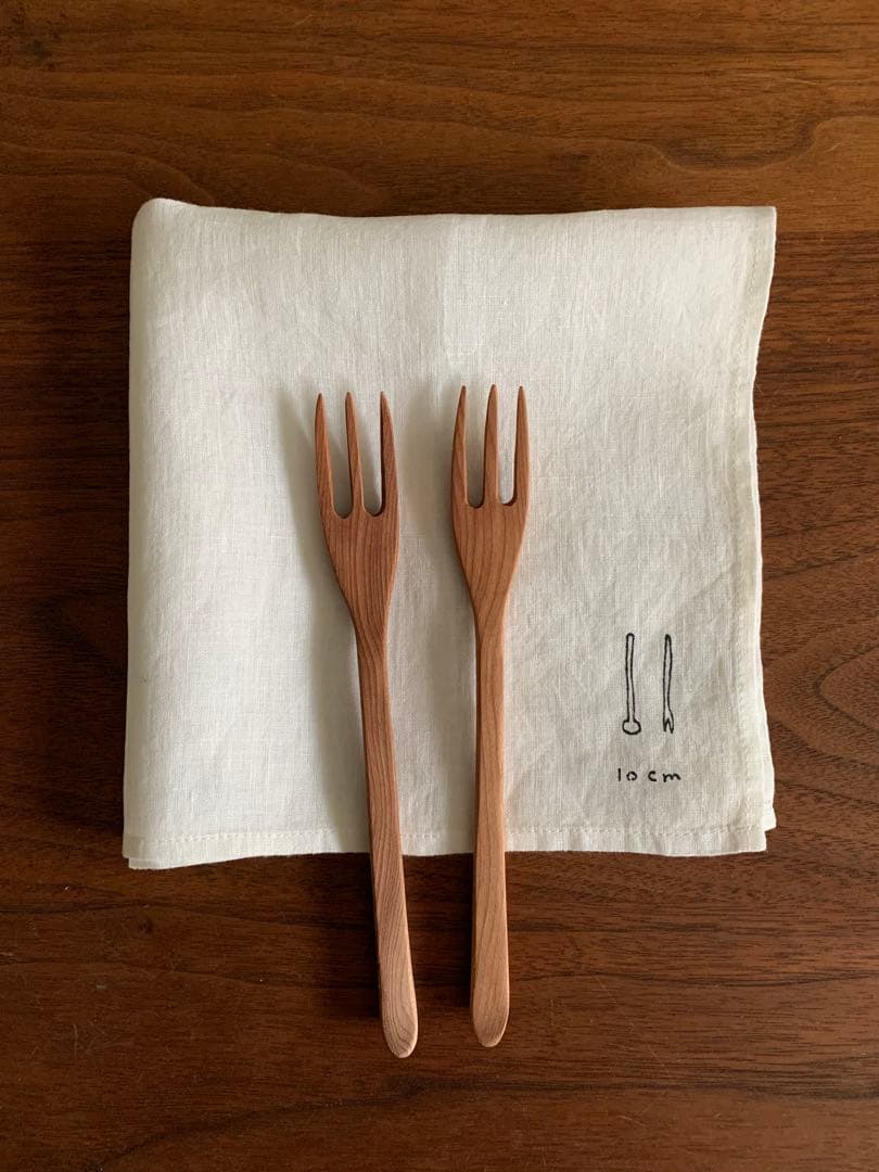【三谷龍二】　パスタフォーク2本・10cmオリジナルハンカチ