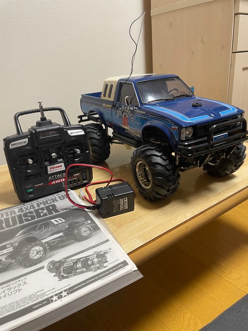 タミヤ ハイラックス　ブルーザー