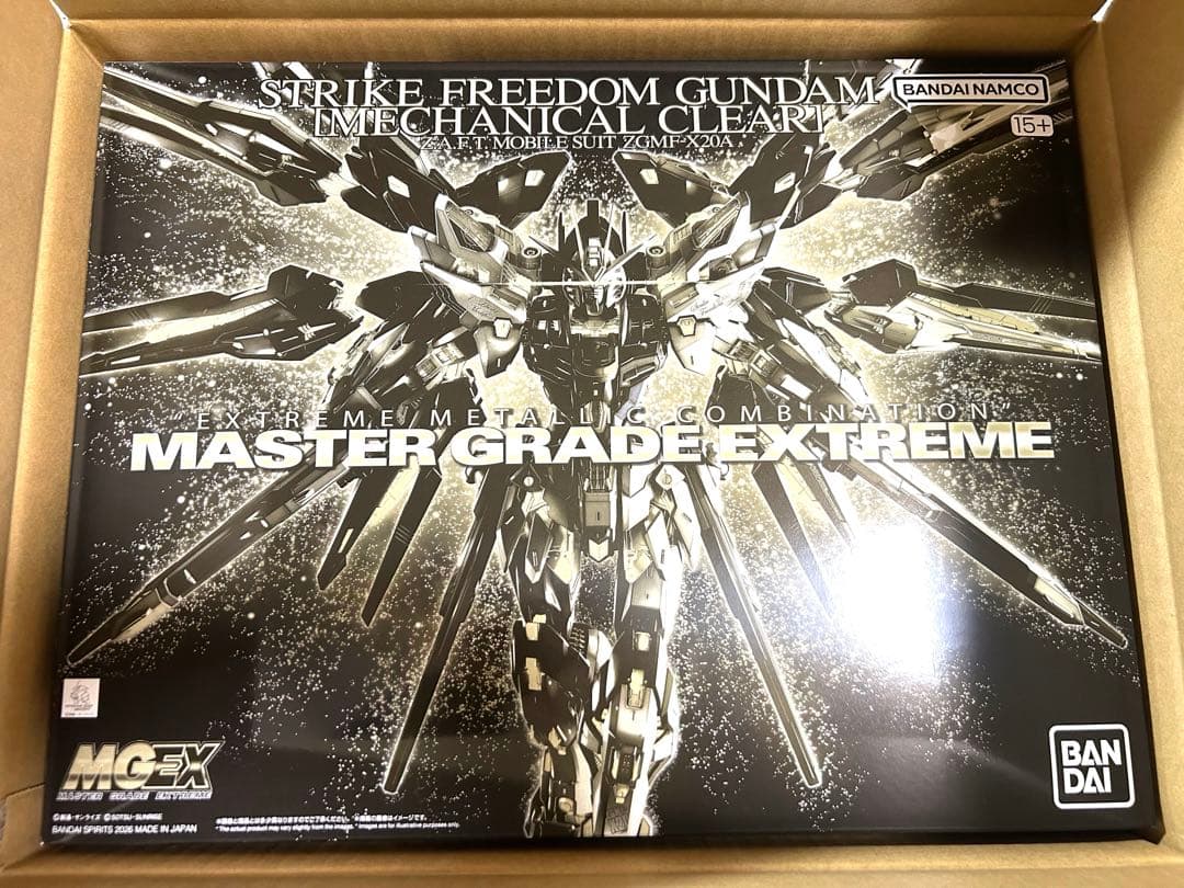 【新品未開封】MGEX 1/100ストライクフリーダムガンダム メカニカルクリア