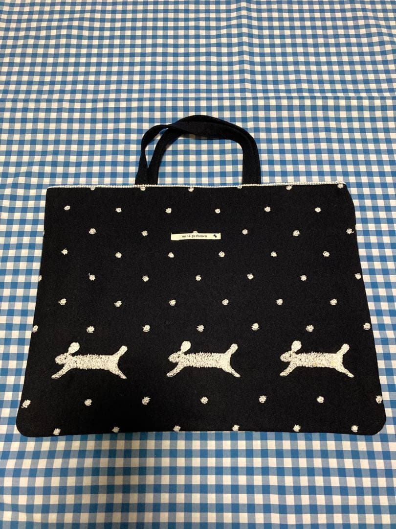 mina perhonenミナペルホネン run run rtunレッスンバック