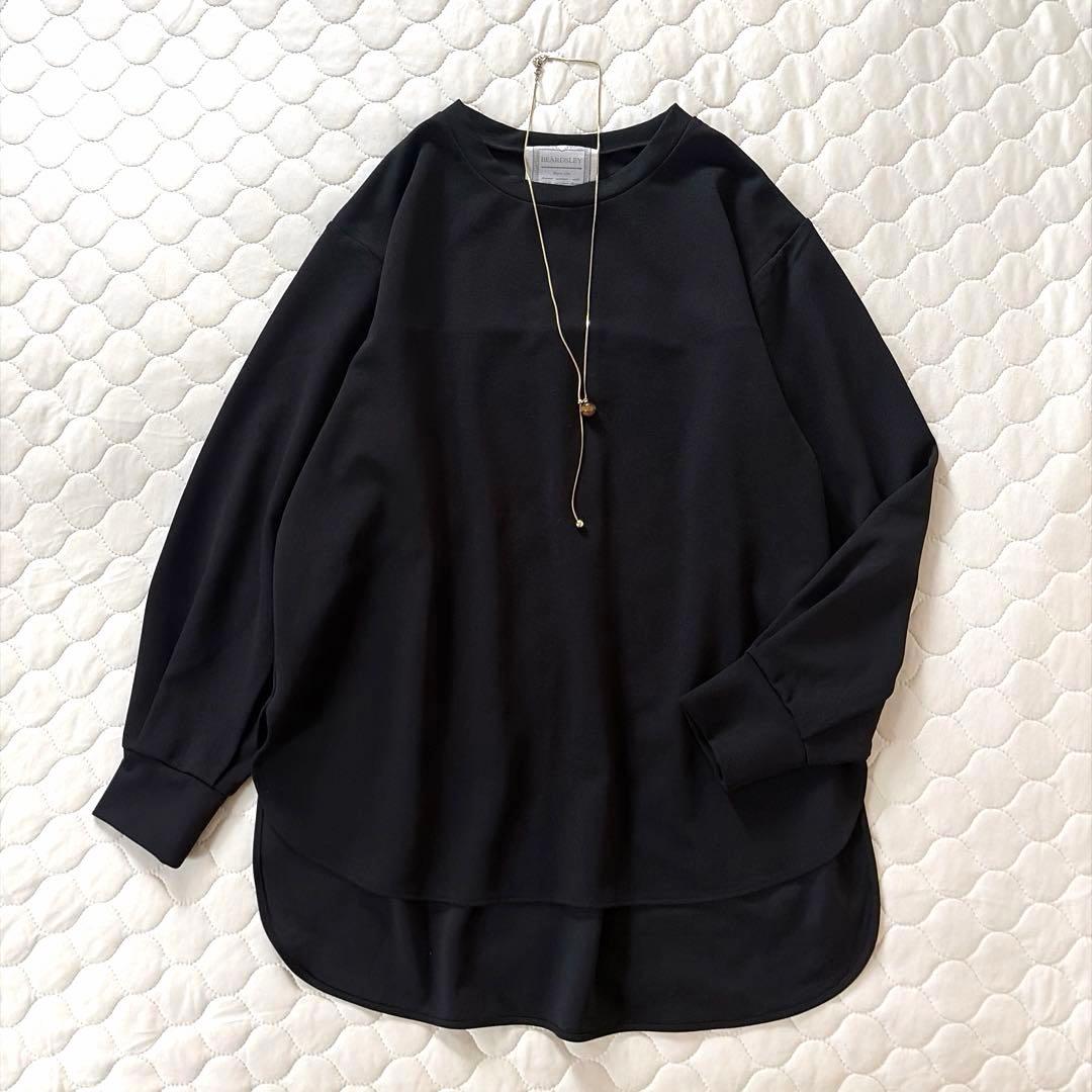 【美品】BEARDSLEY ビアズリー✴︎Tブラウス　ブラック　FREE