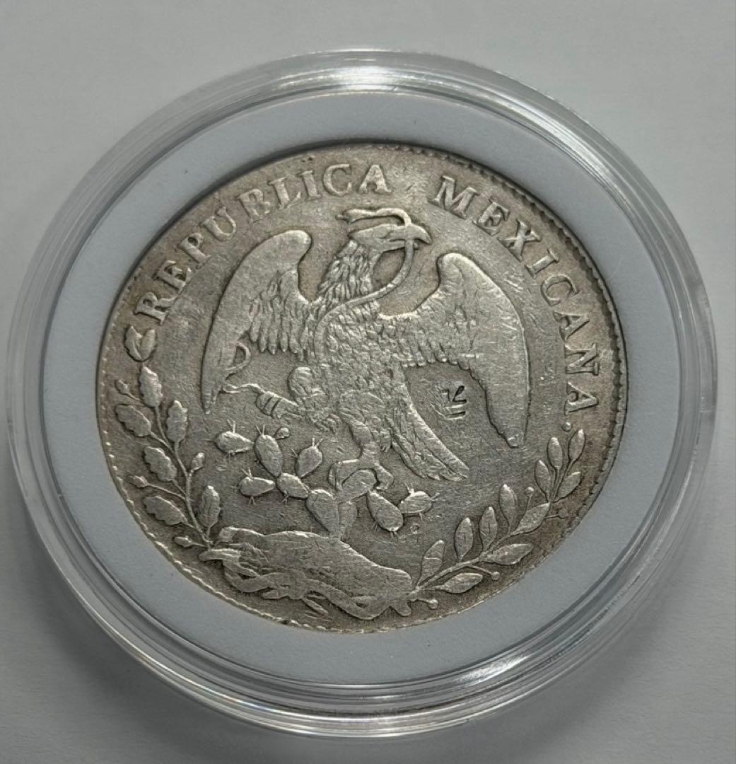 1877年- PI MMメキシコ 8レアル 自由の帽子大型銀貨 荘印あり - メルカリ