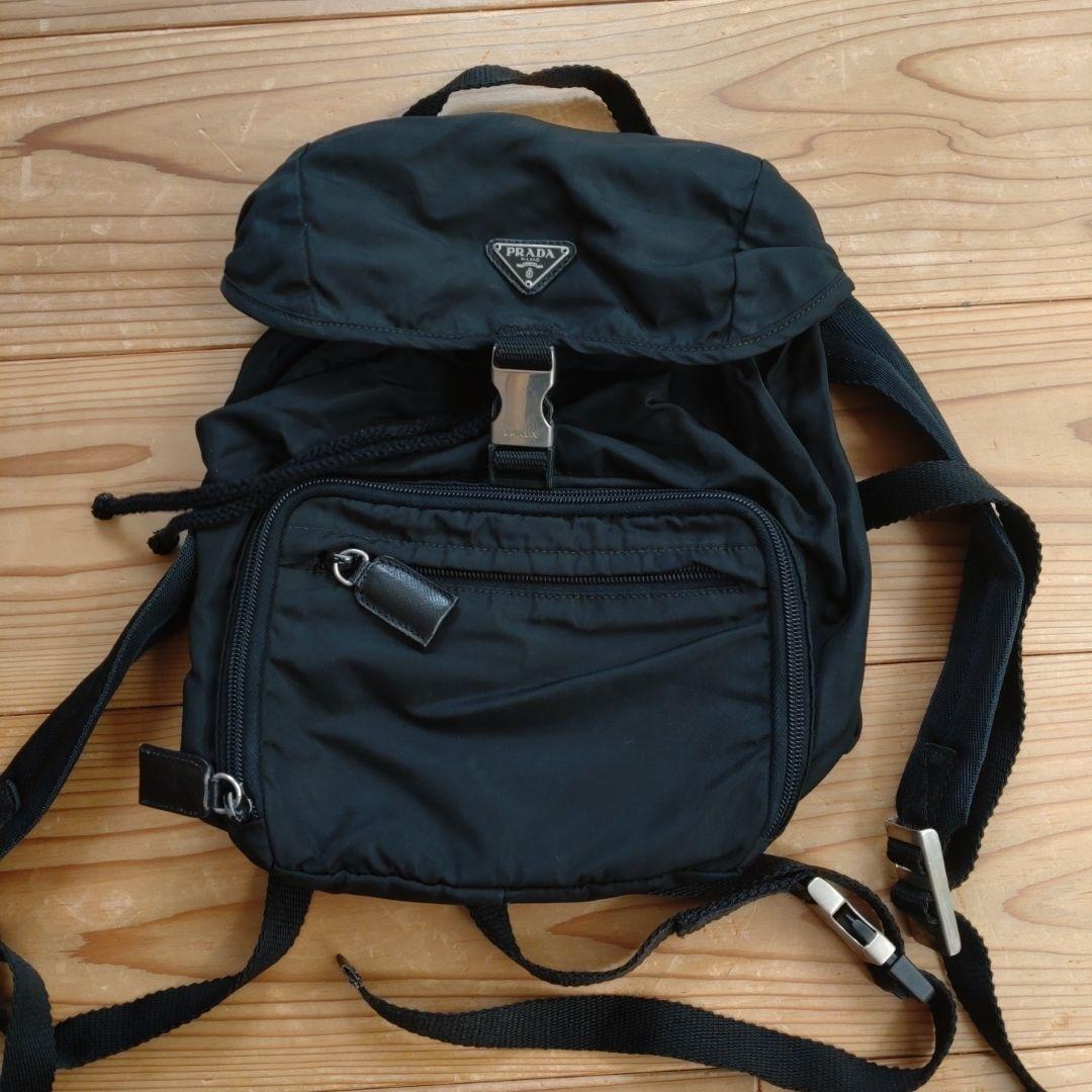 プラダ　ミニリュック