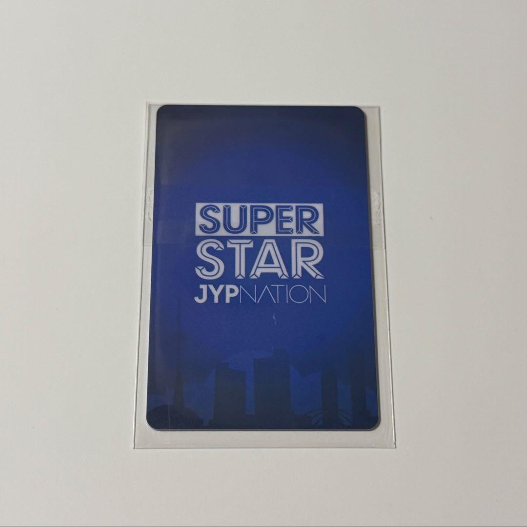 ほ*ん様 TWICE SSJYP ミナ トロント トレカ リアルカード - メルカリ