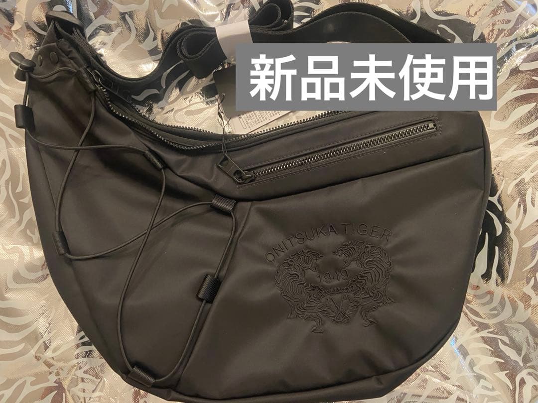 Onitsuka Tiger メッセンジャーバッグ ブラック 3183A881