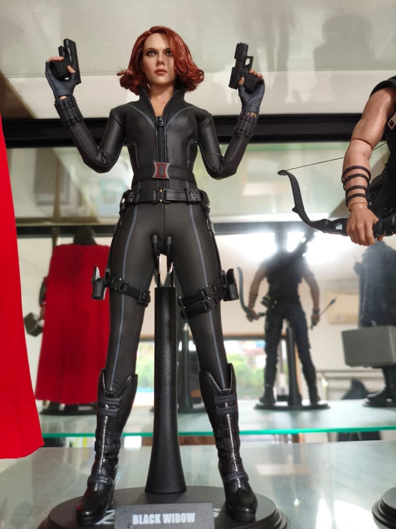 ホットトイズ ブラックウィドウ マイティ・ソー フィギュア