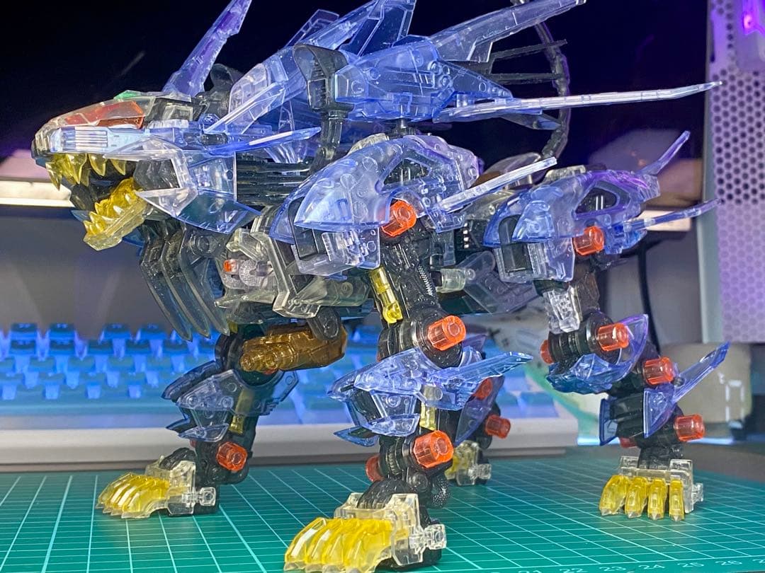 [海外製品] ライガーゼロ イエーガークリアver 再生産】ZOIDS ゾイド/ RZ-041 ライガーゼロ イエーガー マーキング