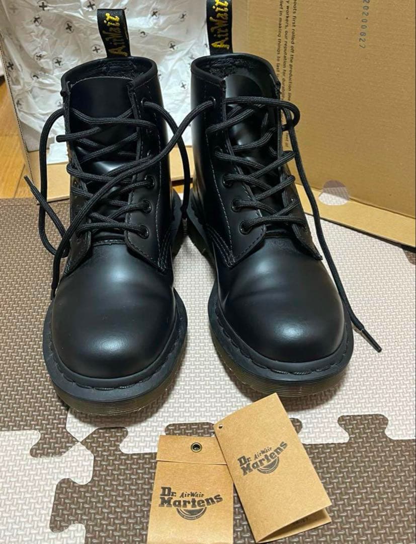 Y*e様 ドクターマーチン サイドゴア ブーツ 101レースロウブーツ