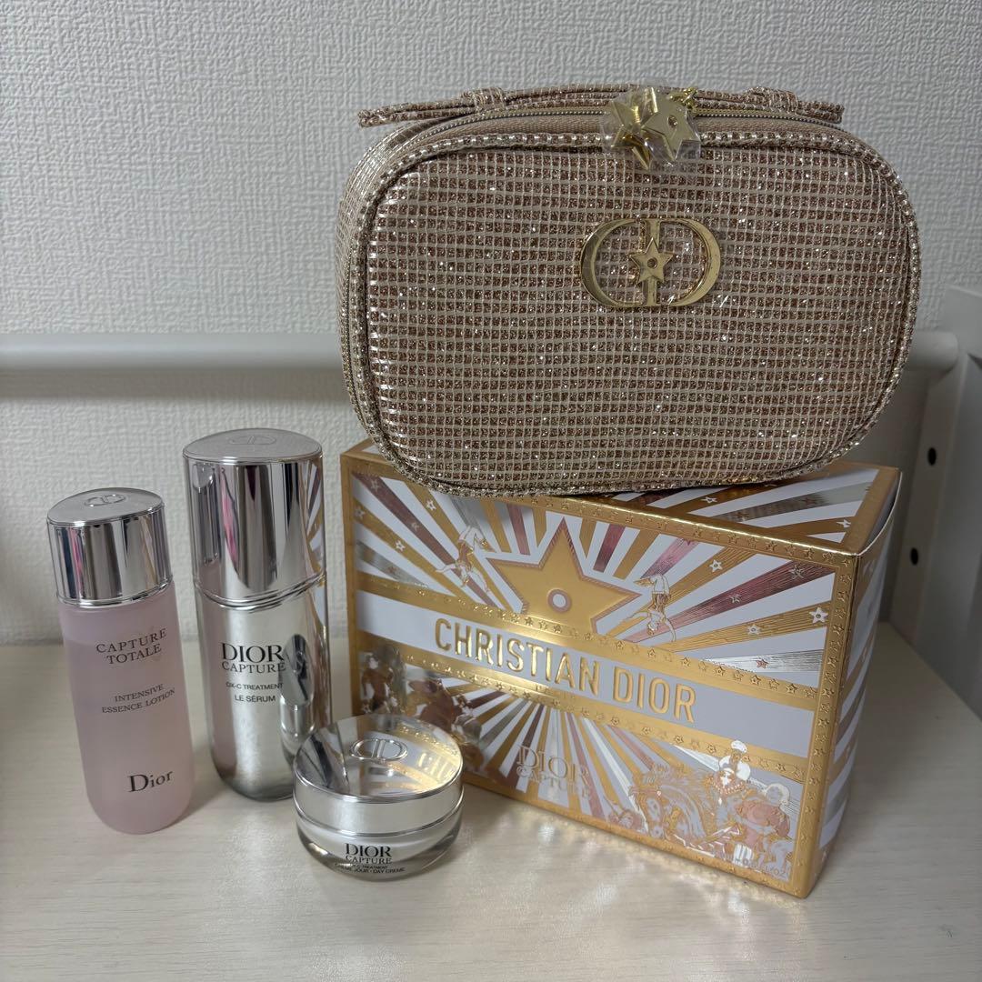 Dior ディオール　カプチュール　ホリデー　2025 ルセラム　クレーム