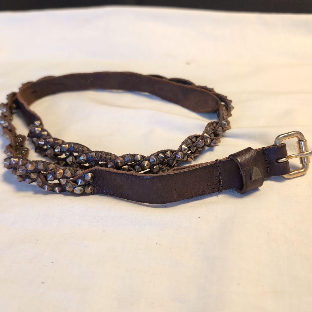 HTCのスタッズナローベルト