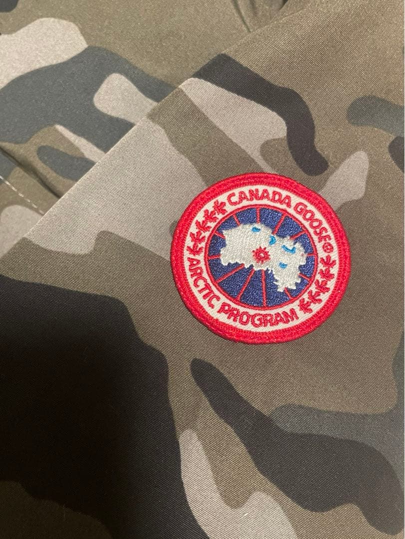 新品未使用】正規品CANADA GOOSEダウン ガブリオラパーカー Sサイズ