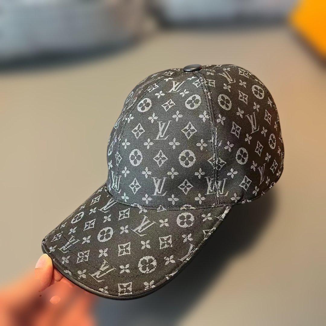 【本日発送】モノグラムキャップ