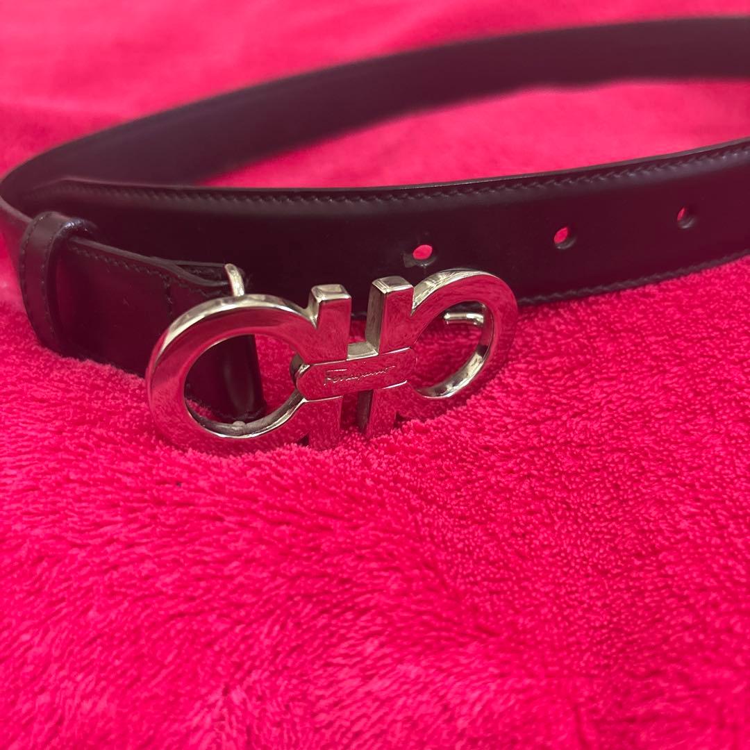 サルヴァトーレフェラガモ ダブルガンチーニ ベルト ブラック シルバー 黒