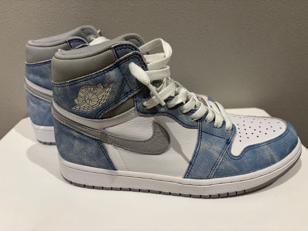 靴 Nike GS Air Jordan 1 High OG Hyper 
