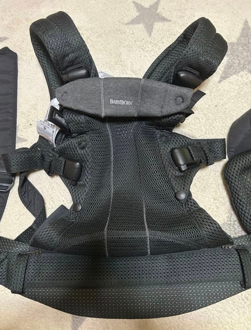 美品　ベビービョルン抱っこ紐 ブラック ハーモニー