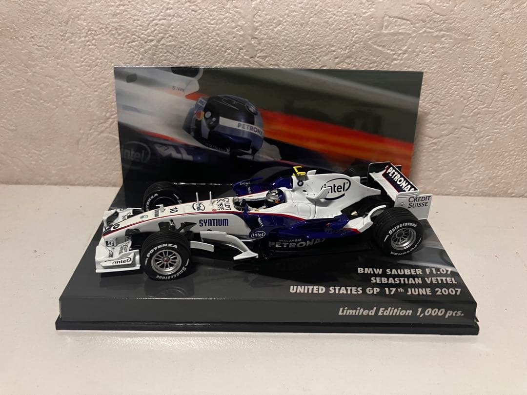 1/43 ミニチャンプス　 ザウバーF1.07 ベッテル アメリカGP