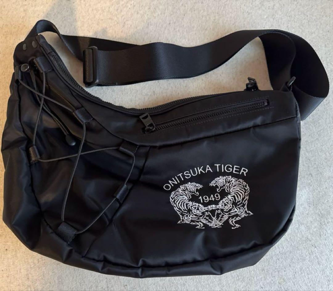 オニツカタイガー OnitsukaTiger メッセンジャーバッグ ショルダー Onitsuka Tiger】MESSENGER BAG オニツカタイガー (onitsuka tiger