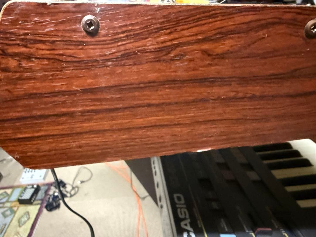 お買い得！整備済みRoland JUNO-60 アナログシンセサイザー