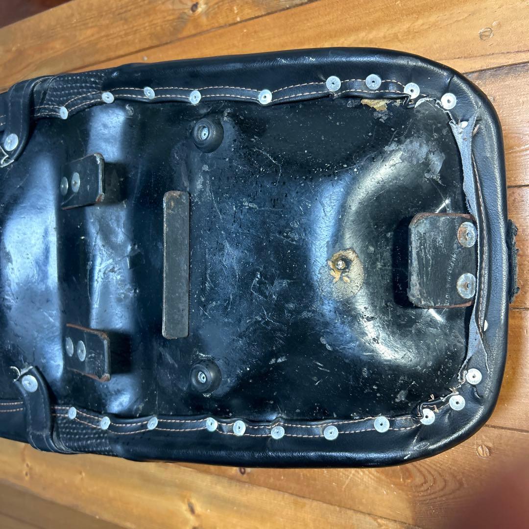 さ*る様 ZZR1100C コルビン シート ガンファイター - メルカリ