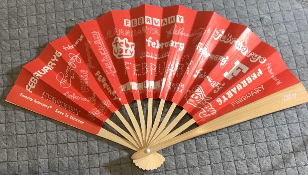 【非売品レア】 FEBRUARY 扇子　ブリリアントグリーン レア】Tommy February ブリリアントグリーン 切り抜き 川瀬智子 - メルカリ