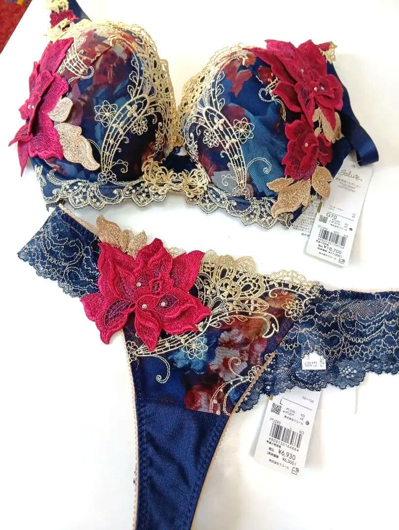 サルート【オペラ座の怪人】ガーターベルト M KO 90 店舗限定 サルート