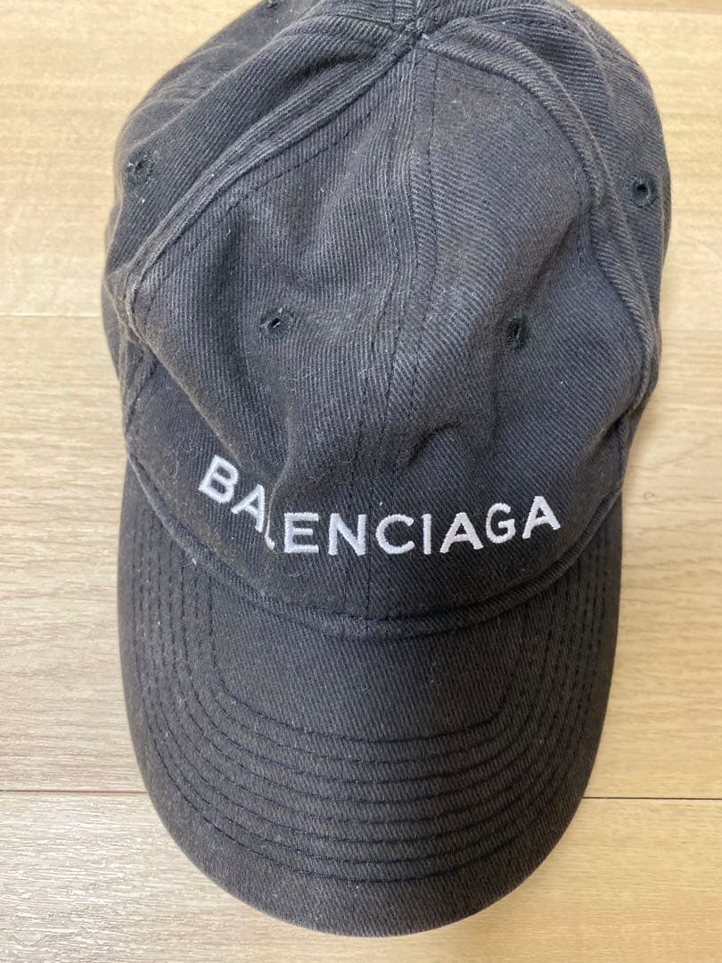 バレンシアガ　レディース　キャップ　帽子