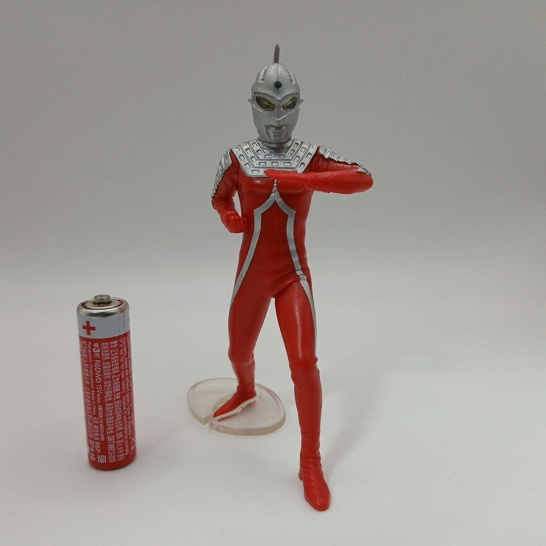 ウルトラマンセブン ソフビ フィギュア 大怪獣シリーズ エメリウム光線
