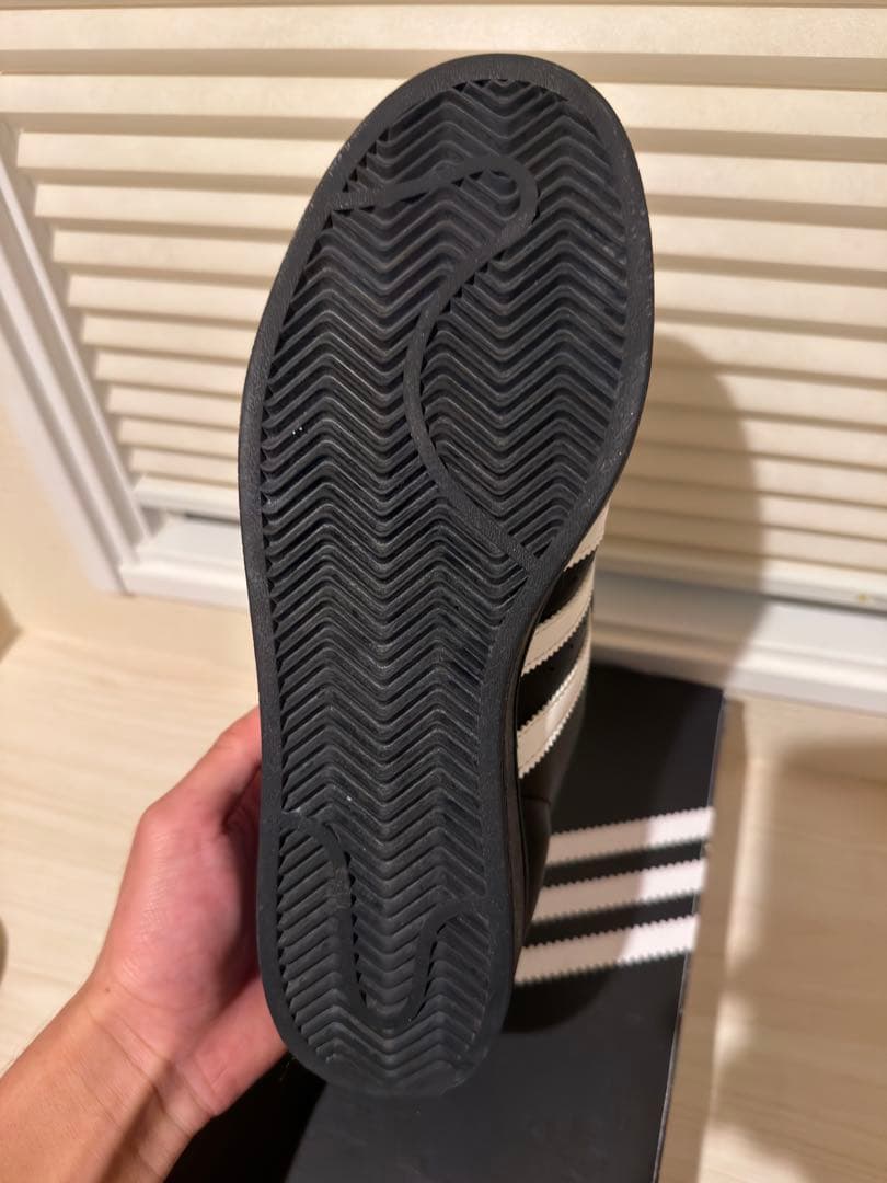 adidas Superstar 紐なし ブラック/ホワイト 27.0cm