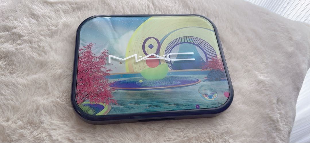 MAC アイシャドウパレット 限定カラー12色 ミラー付き
