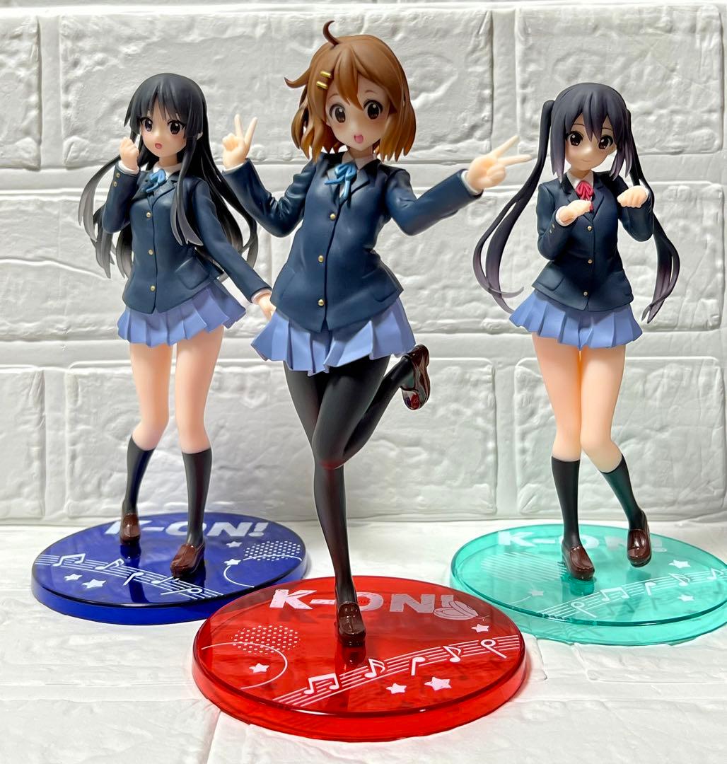 けいおん coreful 平沢唯 秋山澪 中野梓 あずにゃん タイクレ限定