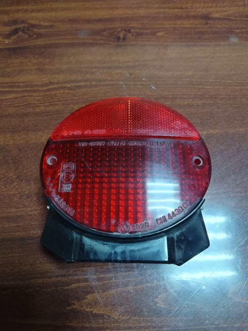 Z1　Z2テールランプ