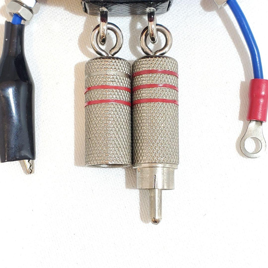 プラダ キーリング サフィアーノ ドラキュラ ロボット トリック 三角