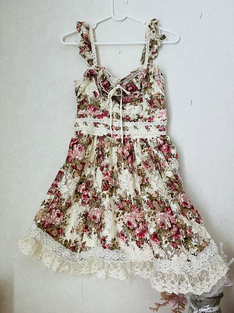 ‼️激レア‼️新品‼️LIZ LISA 花柄　キャミソールワンピース