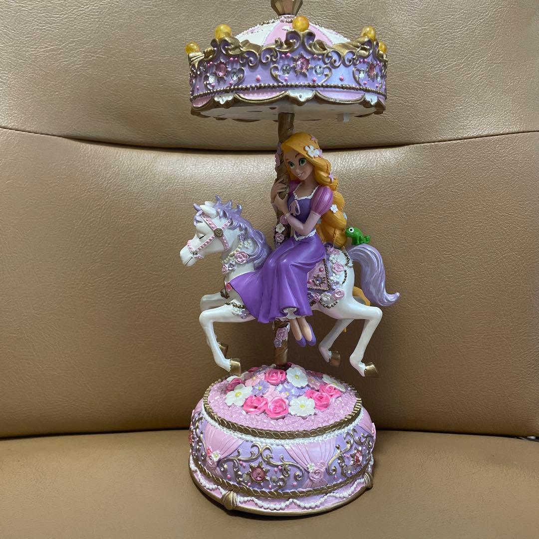 ラプンツェル　オルゴール　メリーゴーランド　ディズニーストア　プリンセス　レア