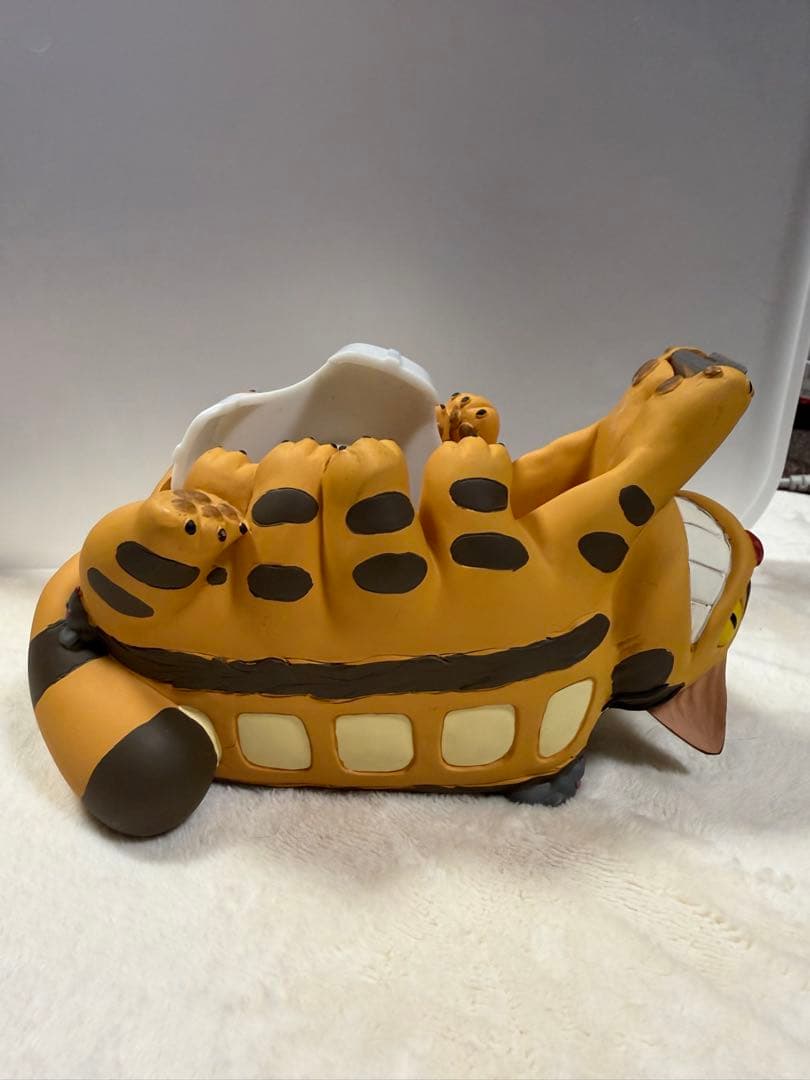 激レア】トトロ ネコバス テープカッター 置物 - メルカリ