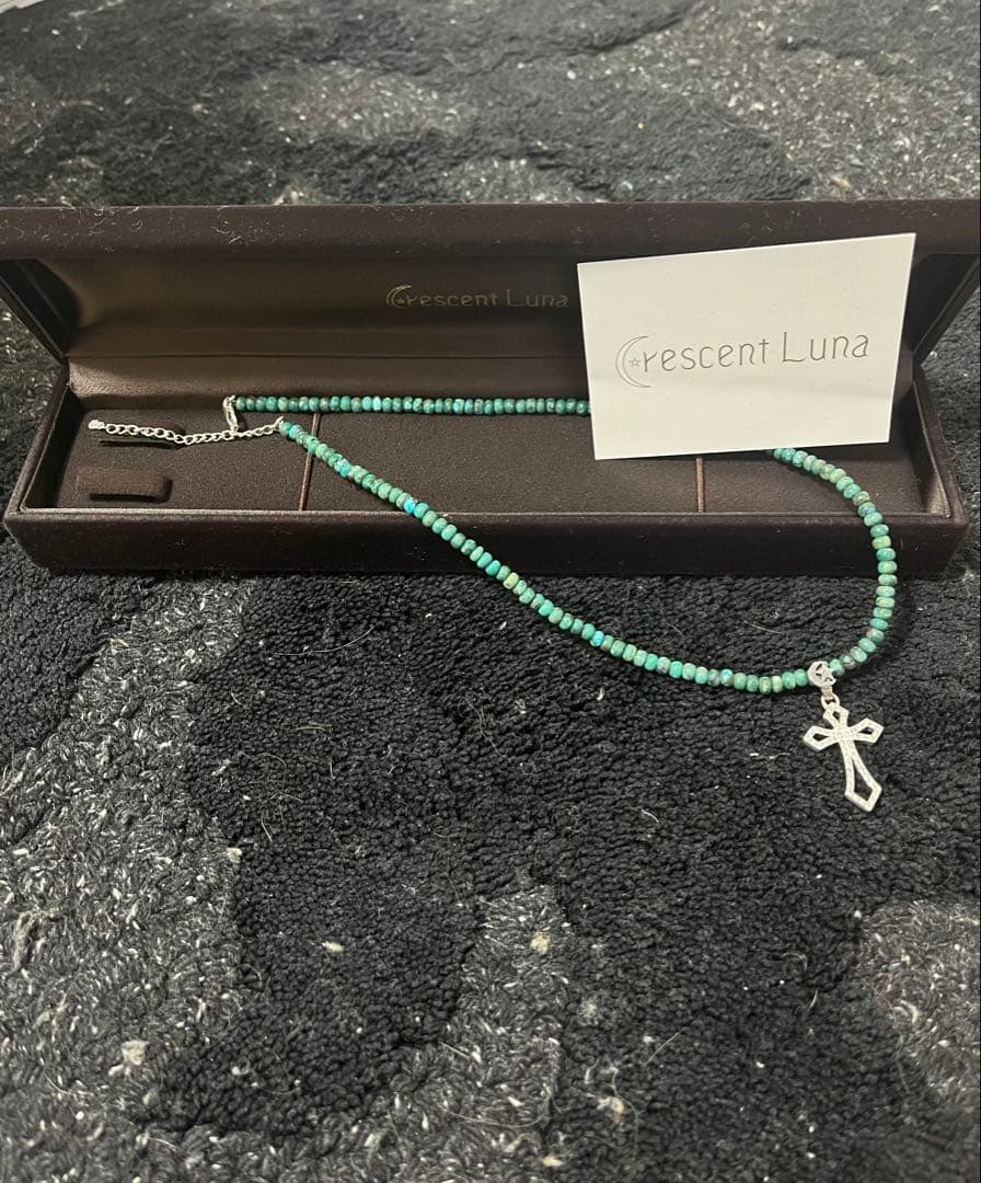 Crescent Luna クロスチャーム ネックレス