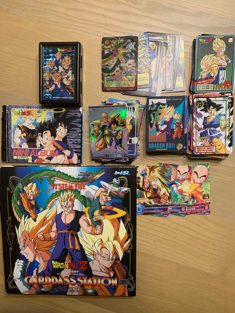 ドラゴンボールカードまとめ売り 約200枚 ケース、隠れキラあり