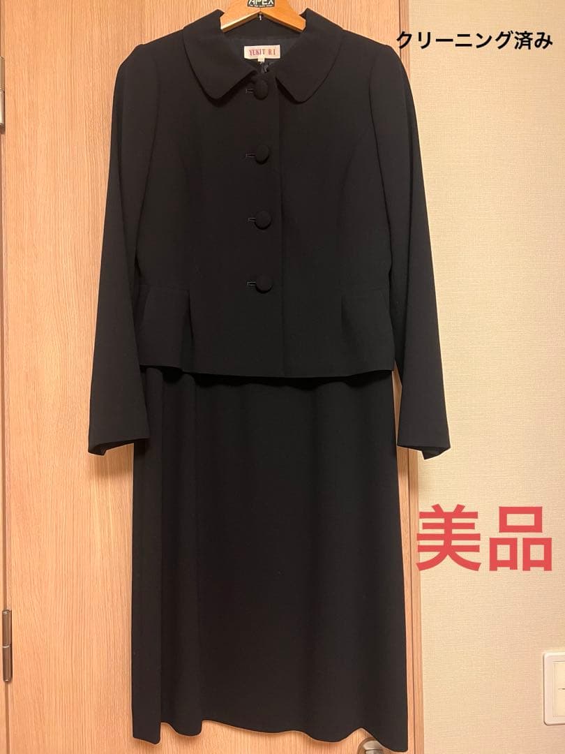 お受験スーツ　ユキトリイ