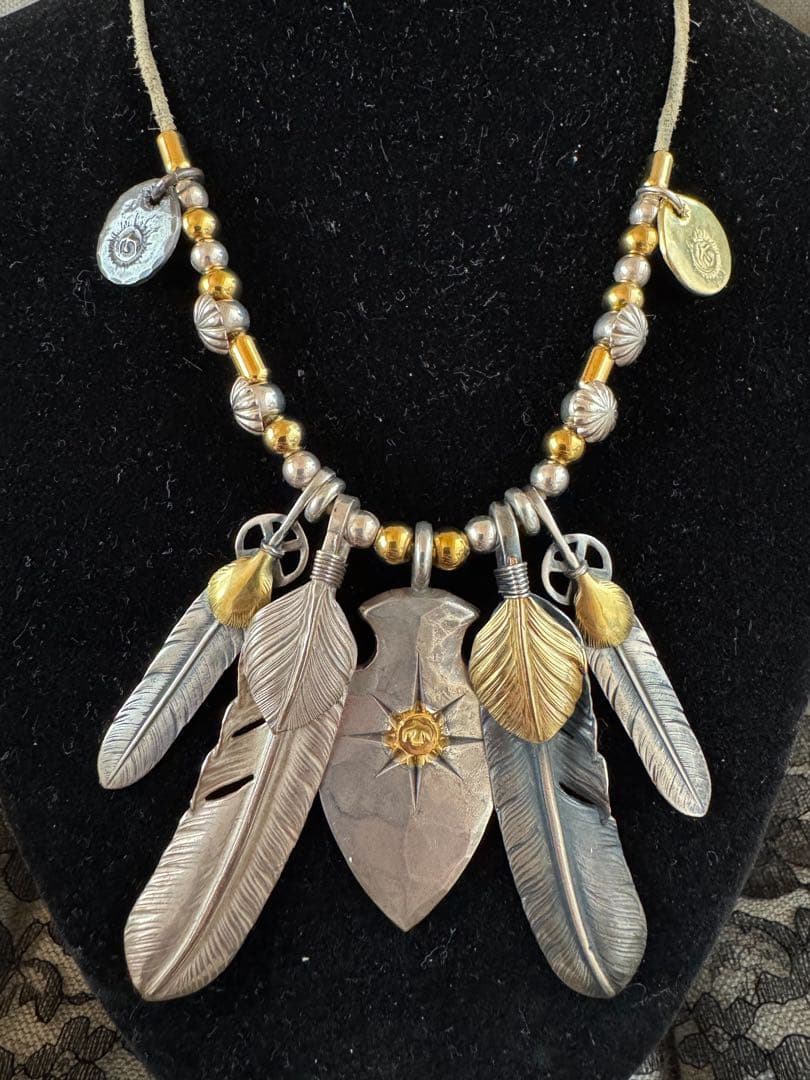 ゴローズ　ハートホイールフェザー 大　L２枚組& シルバーイーグルヘッドビーズ