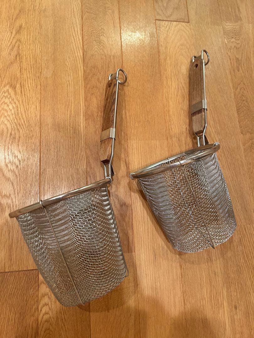 よ*ー様 ステンレス 茹で鍋 テボ2個セット 蓋付き 業務用 - メルカリ