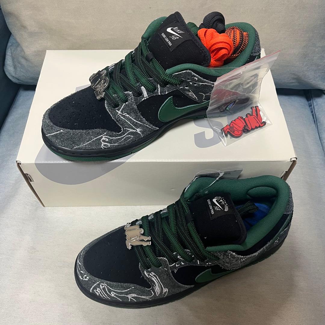 のぞみ　NIKE SB ダンク LOW×There Skateboards